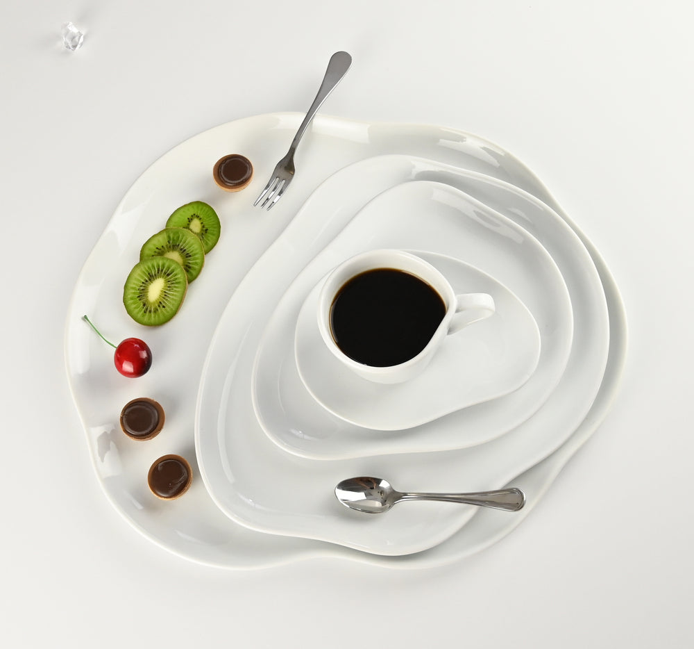 
                  
                    Organic Design Dinner Plates - Set of 6 - Orion's Table 
                  
                